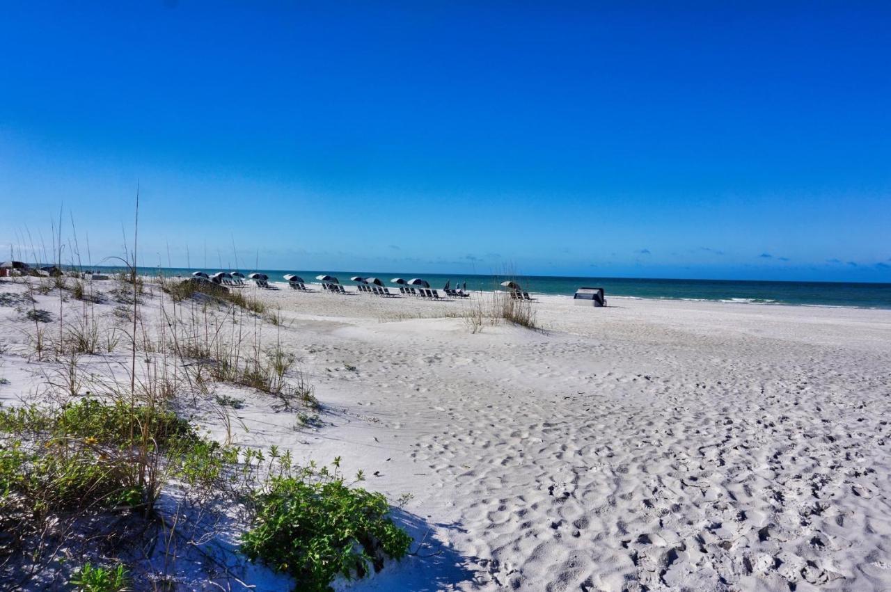 Vistas On The Gulf By Travel Resort Services St. Pete Beach Exterior foto